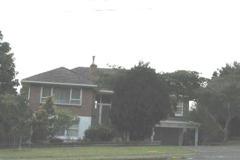 Photo of property in 232 Forrest Hill Road, Forrest Hill, Auckland, 0620