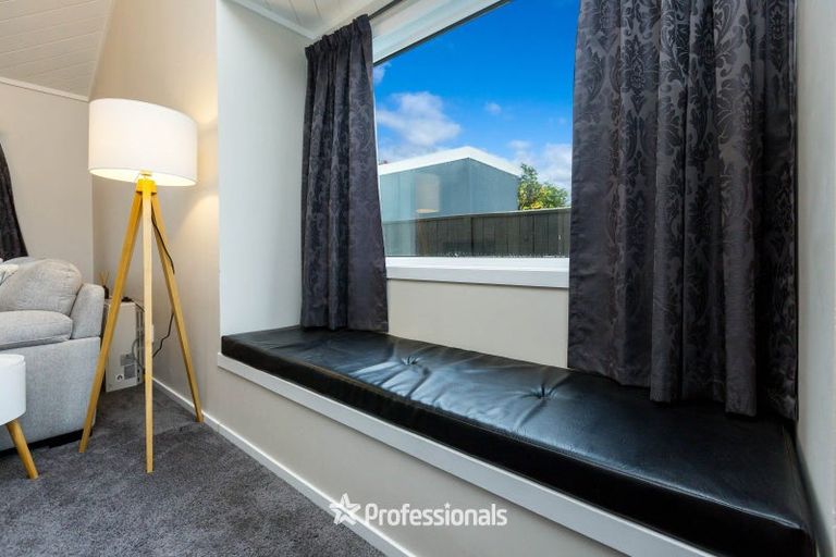 Photo of property in 3 Donegal Grove, Birchville, Upper Hutt, 5018