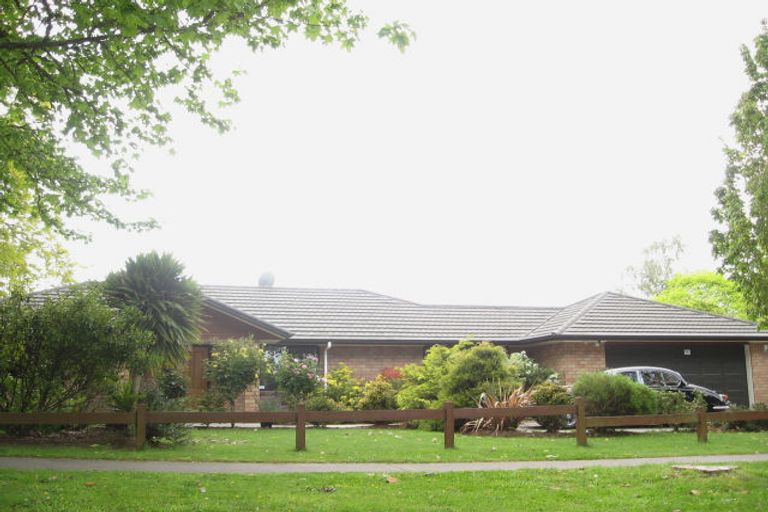 Photo of property in 275 Lamb Street, Leamington, Cambridge, 3432