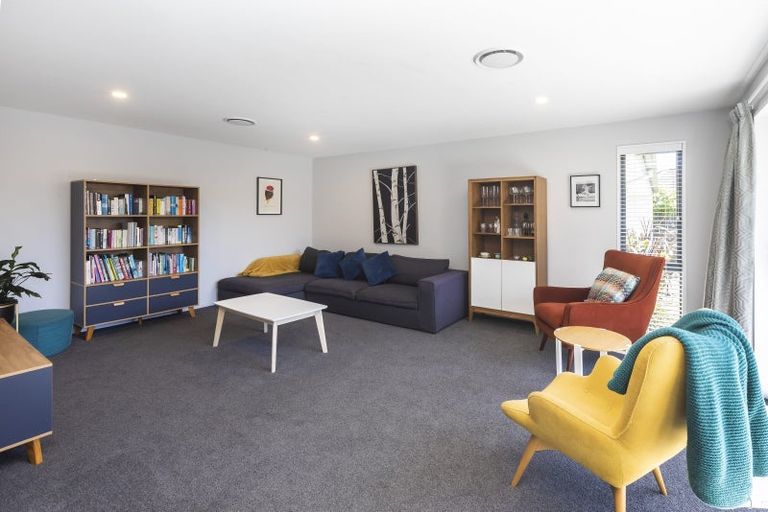 Photo of property in 26 Rue De La Mare, Parklands, Christchurch, 8083