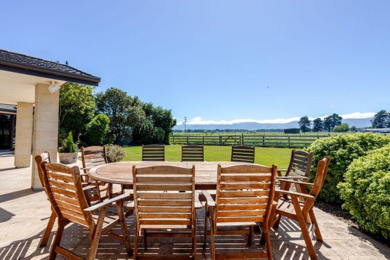 Photo of property in 152 Aerodrome Road, Dannevirke, 4972