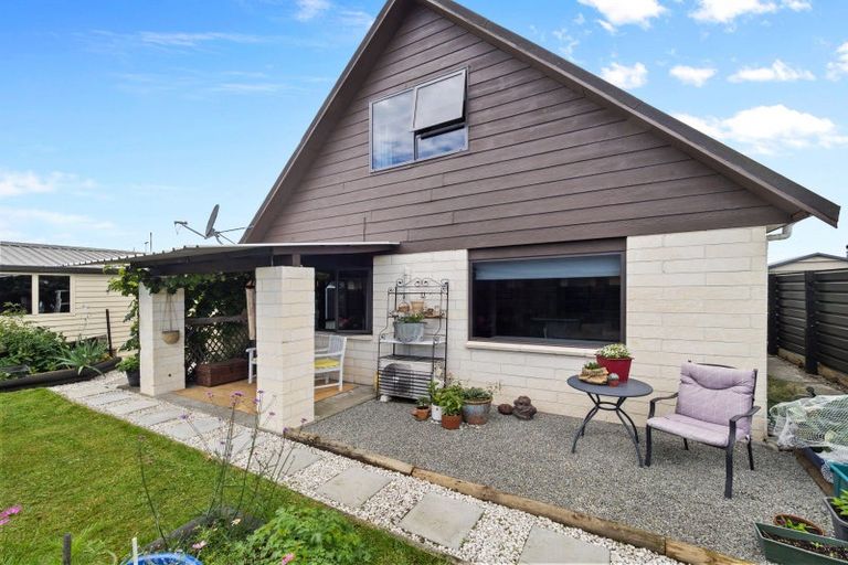 Photo of property in 162 Mcmurdo Street, Tinwald, Ashburton, 7700