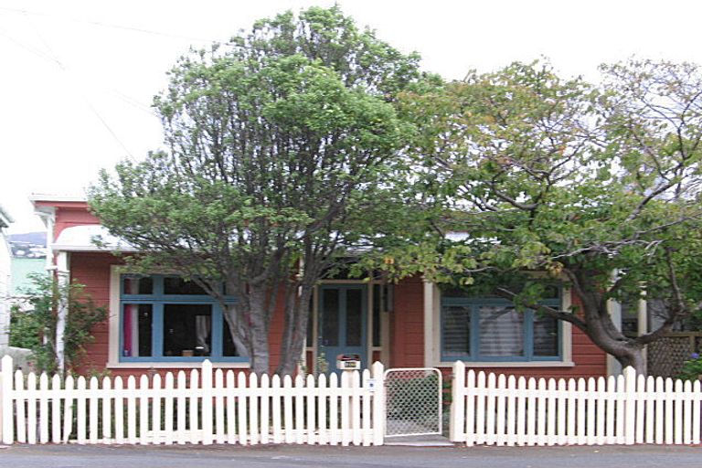 Photo of property in 106 Owen Street, Newtown, Wellington, 6021
