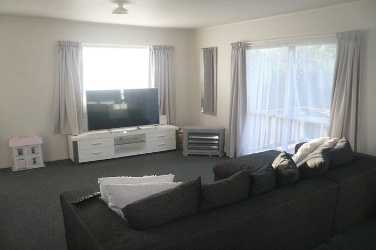 Photo of property in 5/103 Hutchinson Avenue, New Lynn, Auckland, 0600