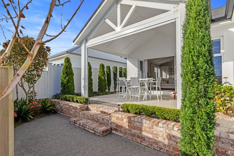 Photo of property in 5 Mollisia Lane, Papamoa Beach, Papamoa, 3118