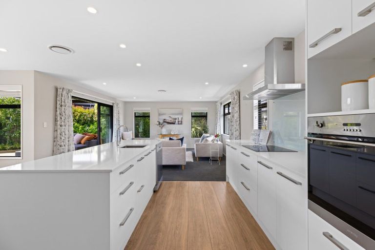 Photo of property in 41 Watkins Drive, Rangiora, 7400