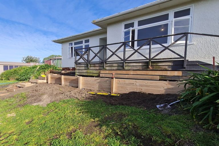 Photo of property in 79 Cornfoot Street, Castlecliff, Whanganui, 4501