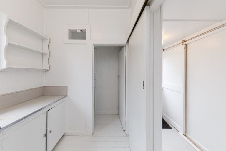 Photo of property in 30 Havill Street, Takaro, Palmerston North, 4410