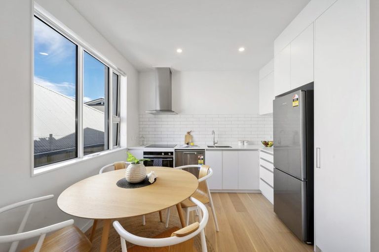 Photo of property in 11/30 Pirie Street, Mount Victoria, Wellington, 6011