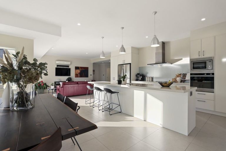 Photo of property in 43a Terry Smyth Drive, Kumeu, 0892