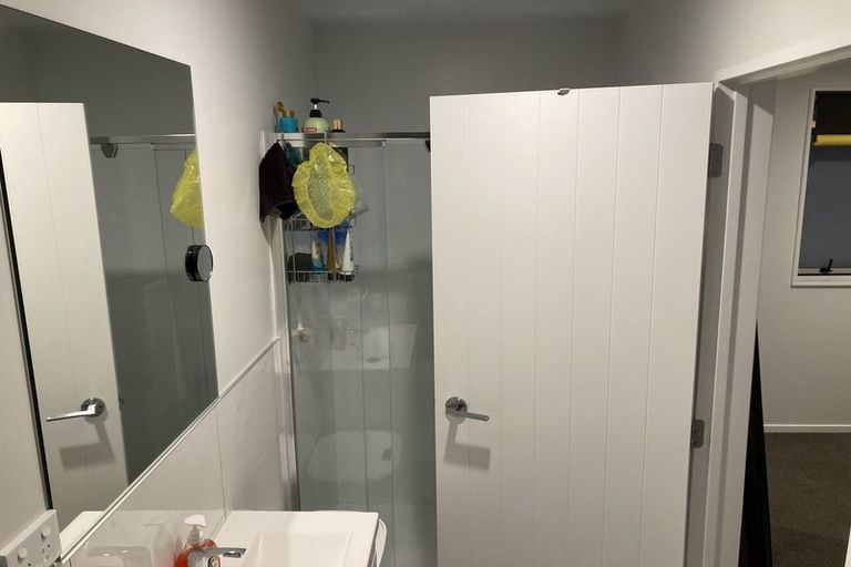 Photo of property in 7b Yeoman Place, Howick, Auckland, 2014