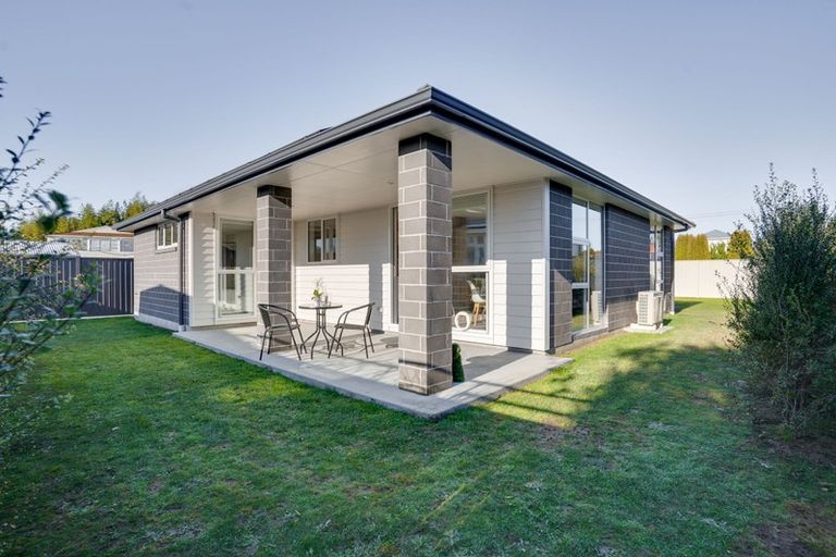 Photo of property in 47 Mcmaster Street, Greytown, 5712