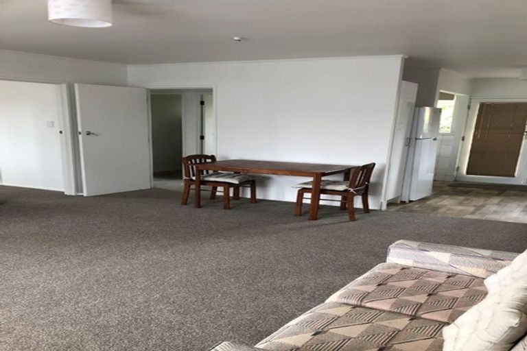 Photo of property in 1/47 Eddowes Street, Manurewa, Auckland, 2102