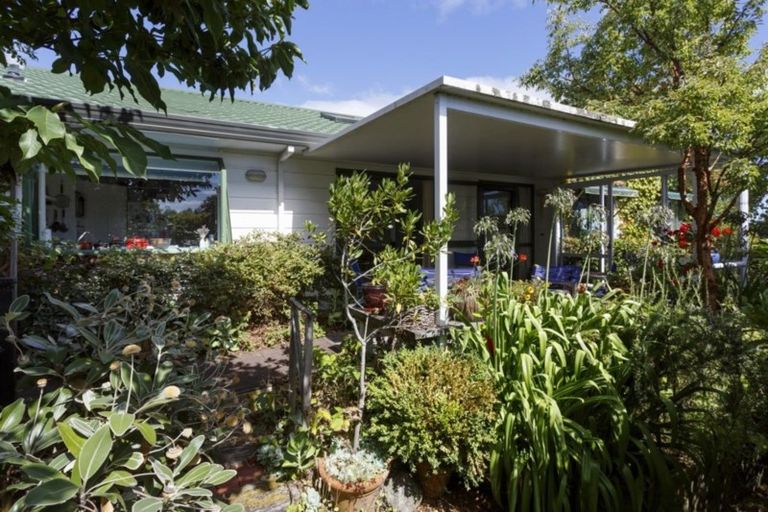 Photo of property in 1/9 Astelia Way, Waipahihi, Taupo, 3330