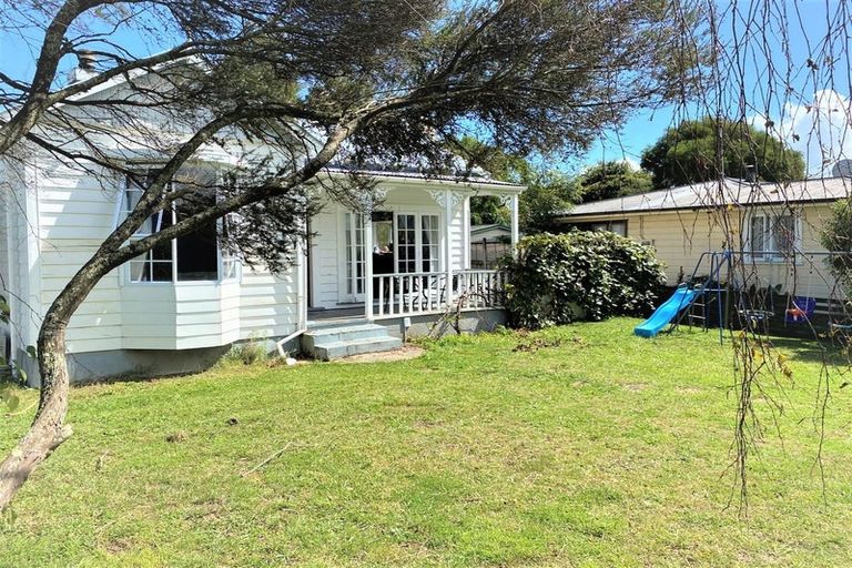 Photo of property in 68 Riverview Road, Huntly, 3700