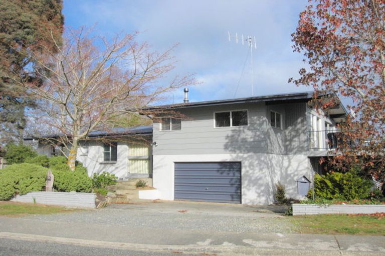 Photo of property in 62 Fergus Square, Te Anau, 9600