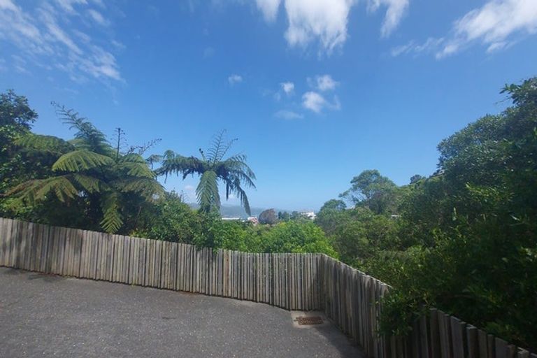 Photo of property in 58c Pekanga Road, Normandale, Lower Hutt, 5010