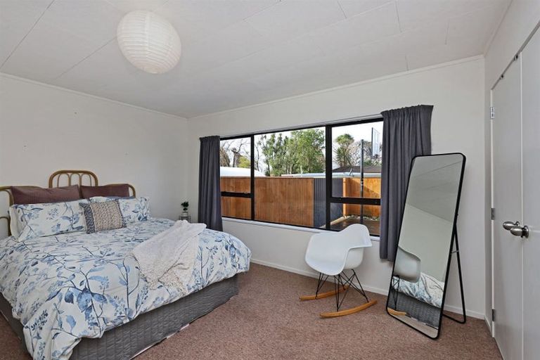 Photo of property in 15 Gillies Crescent, Waimarama, Havelock North, 4294