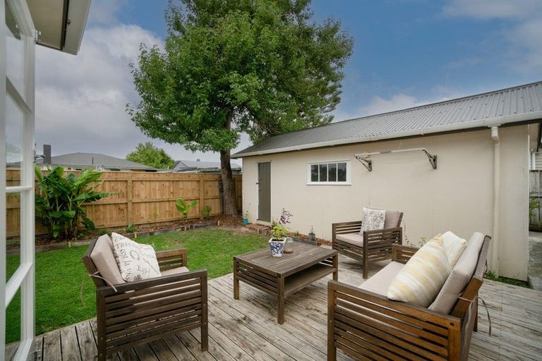 Photo of property in 197 Vogel Street, Roslyn, Palmerston North, 4414