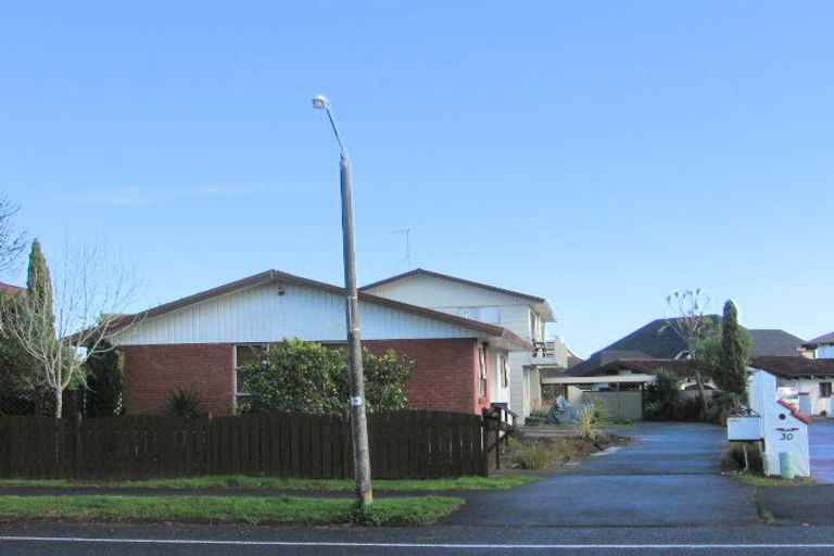 Photo of property in 2/28 Bramley Drive, Farm Cove, Auckland, 2012