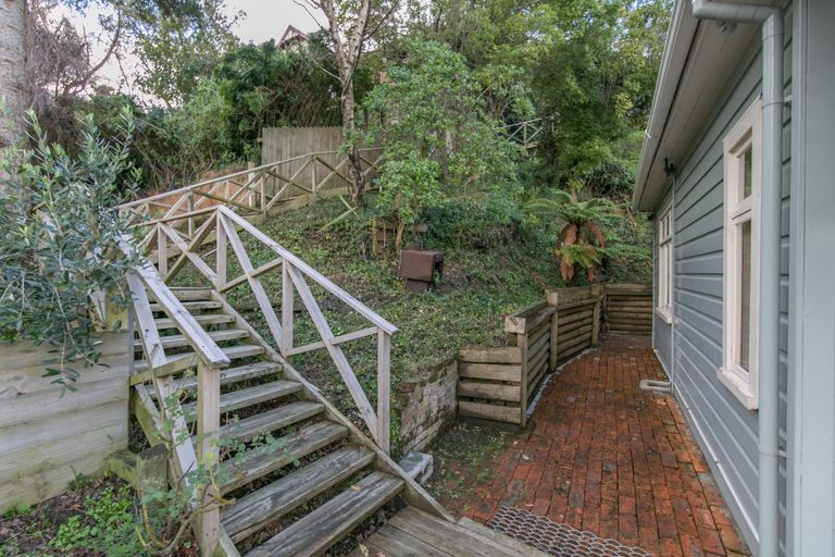 Photo of property in 37a Jacksons Road, Lyttelton, 8082