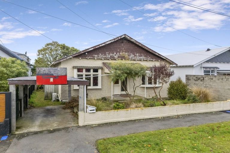 Photo of property in 19 West Avenue, Saint Clair, Dunedin, 9012