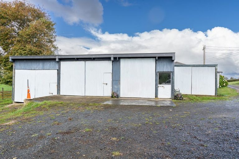 Photo of property in 294 Tuhikaramea Road, Temple View, Hamilton, 3290