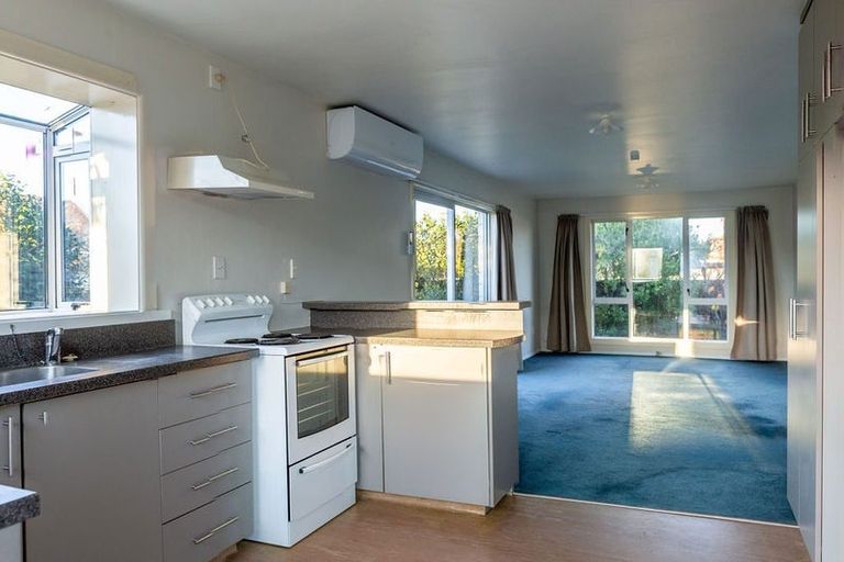 Photo of property in 1/51 Oldwood Street, Bishopdale, Christchurch, 8053