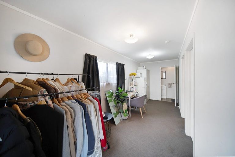 Photo of property in 20 Ronald Place, Manurewa, Auckland, 2102