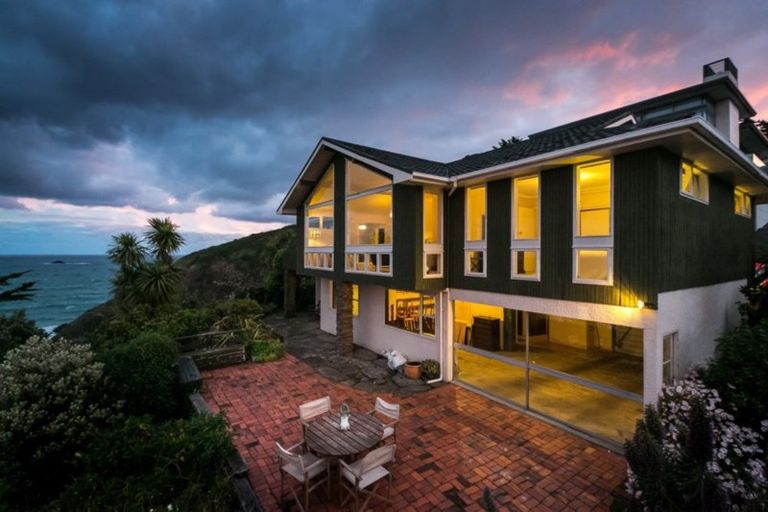 Photo of property in 69 Cliffs Road, Saint Clair, Dunedin, 9012