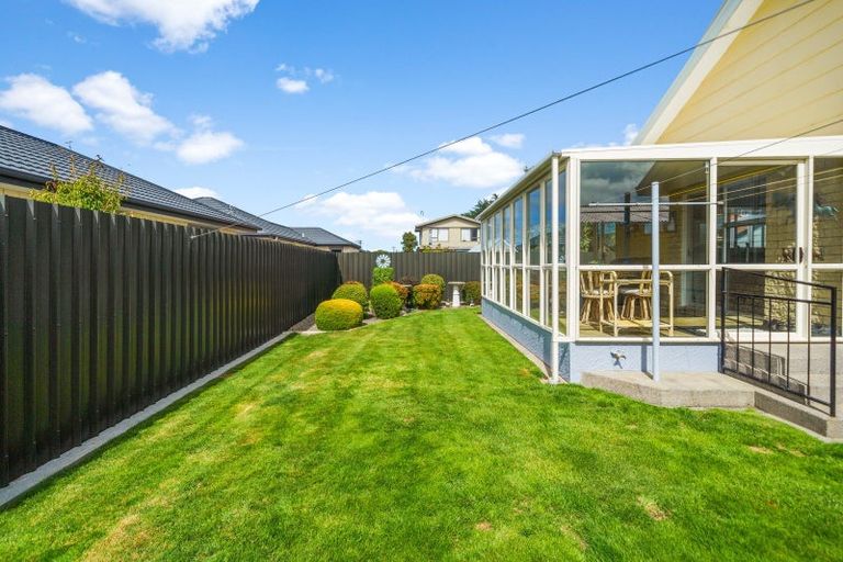 Photo of property in 1/17 Nyoli Street, Northcote, Christchurch, 8052