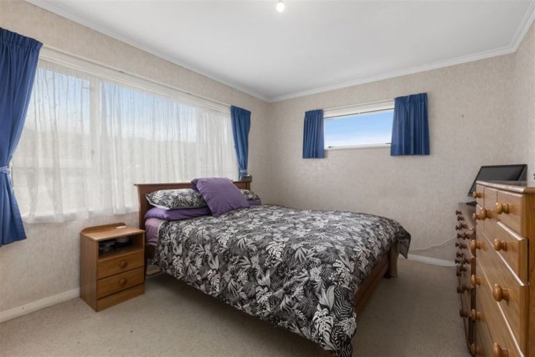 Photo of property in 30 Main Road, Wainuiomata, Lower Hutt, 5014