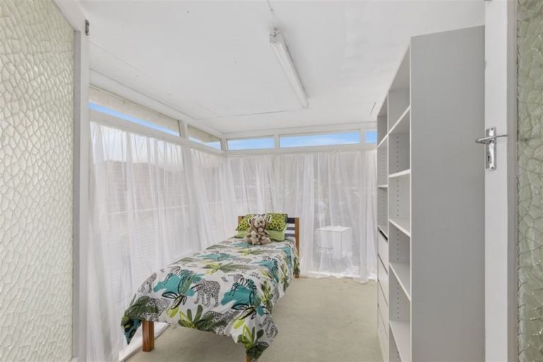 Photo of property in 30 Main Road, Wainuiomata, Lower Hutt, 5014