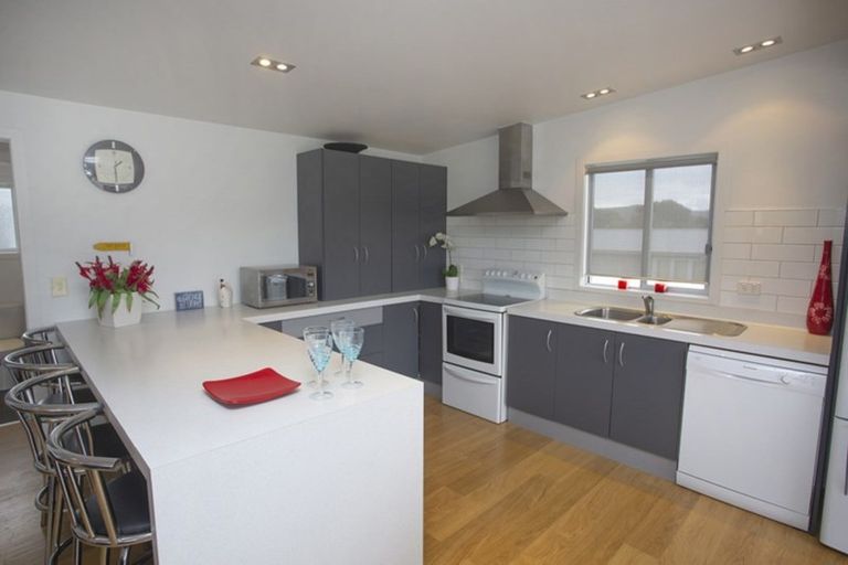 Photo of property in 301 Rangi Avenue, Whangamata, 3620