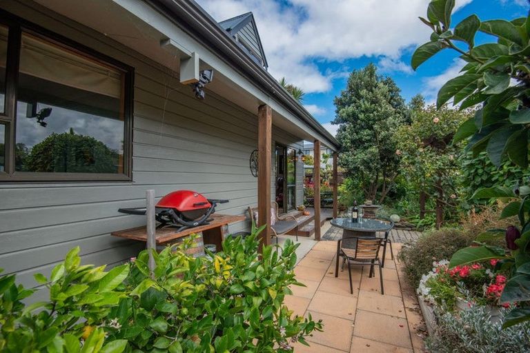 Photo of property in 6 Blanc Avenue, Fairfield, Dunedin, 9018