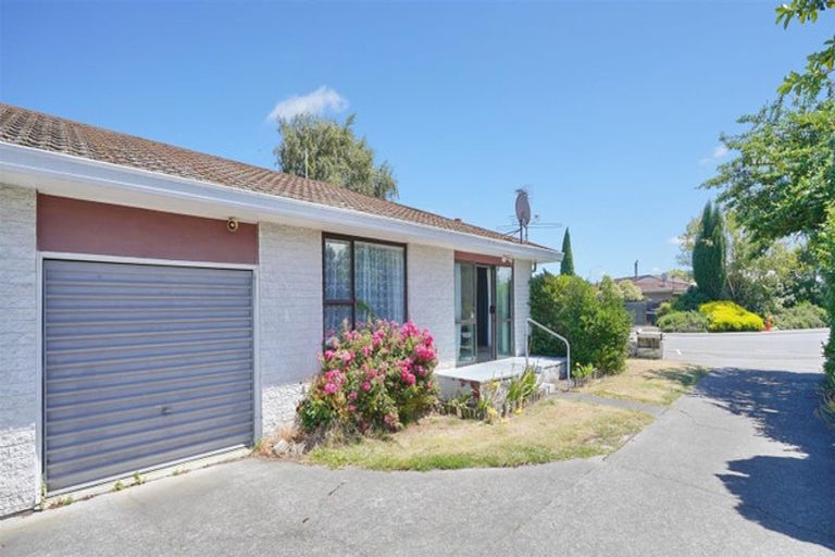 Photo of property in 1/7 Neill Street, Hornby, Christchurch, 8042