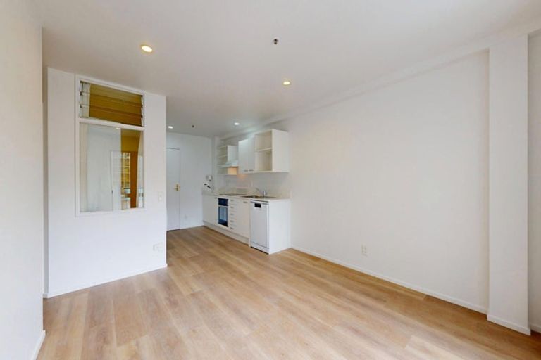 Photo of property in Courtenay Apartments, 406/120 Courtenay Place, Te Aro, Wellington, 6011