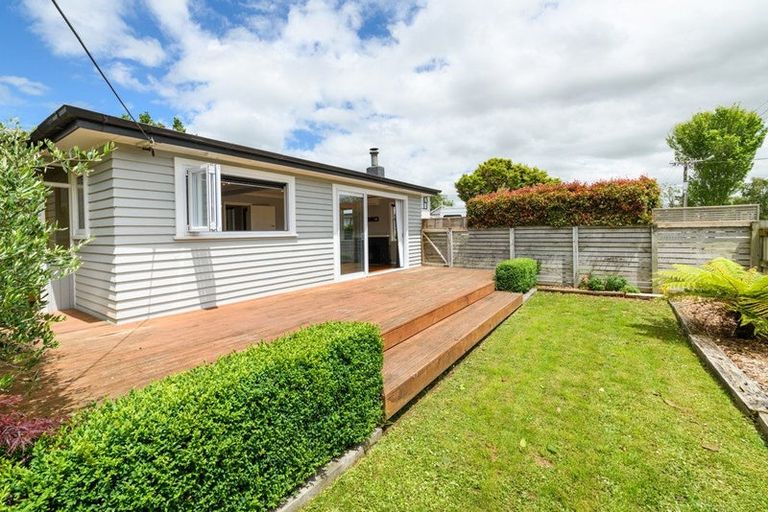 Photo of property in 51 Lincoln Street, Ashhurst, 4810