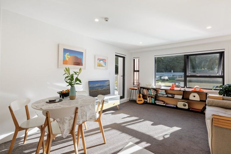 Photo of property in 203/6 Adams Avenue, Mount Maunganui, 3116