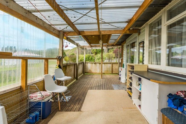 Photo of property in 15 Williams Avenue, Ohura, 3926