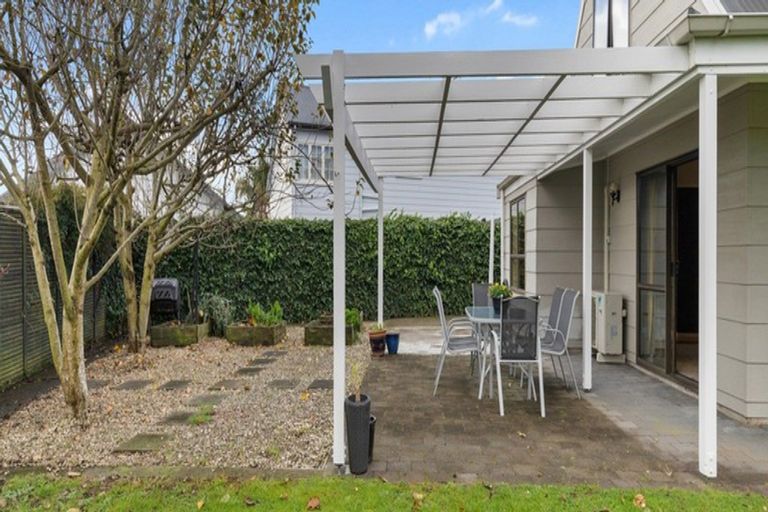 Photo of property in 6 Chestnut Place, Pukete, Hamilton, 3200