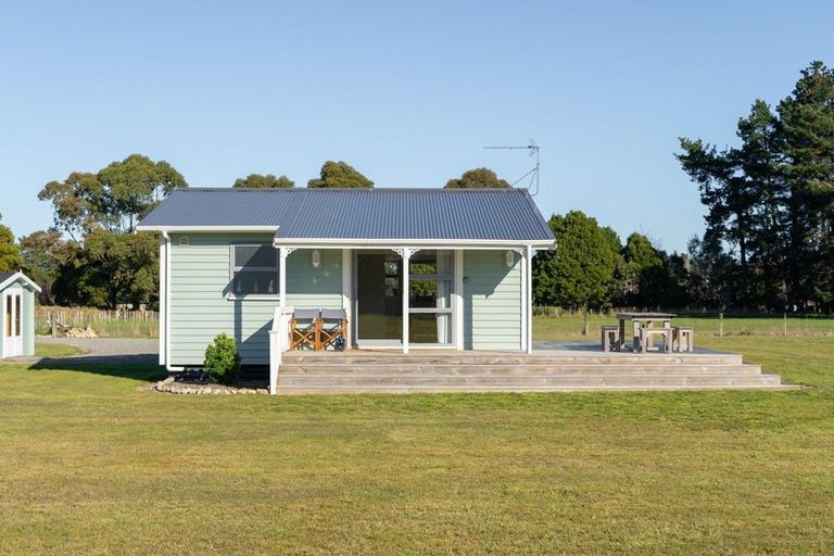 Photo of property in 36 Bidwills Cutting Road, Greytown, 5794