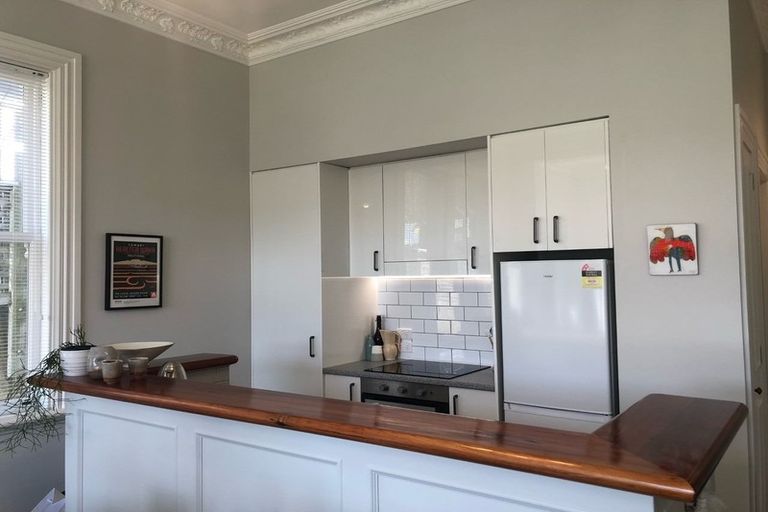 Photo of property in 56 Majoribanks Street, Mount Victoria, Wellington, 6011