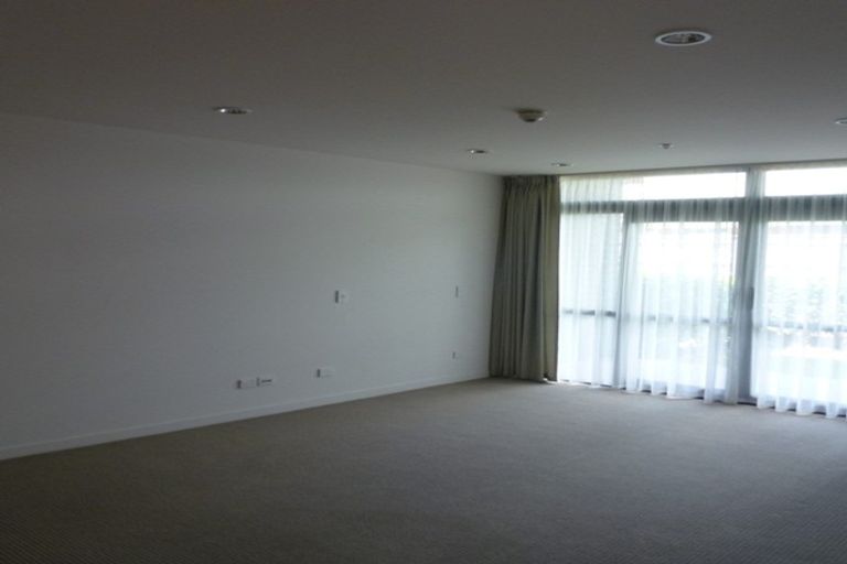 Photo of property in 97a Roberts Line, Kelvin Grove, Palmerston North, 4414