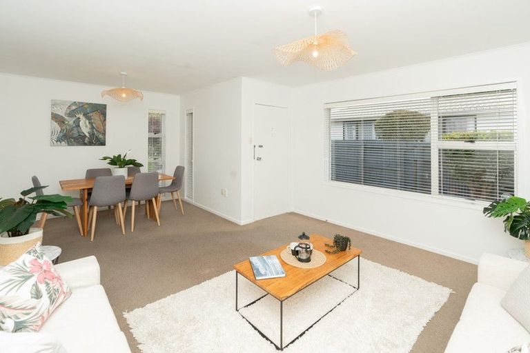 Photo of property in 3b Heath Street, St Andrews, Hamilton, 3200