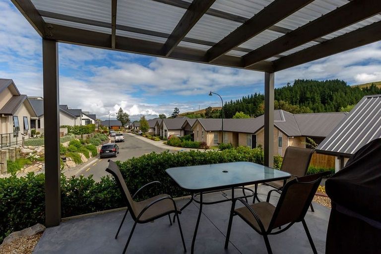 Photo of property in 25 Village Lane, Stoke, Nelson, 7011