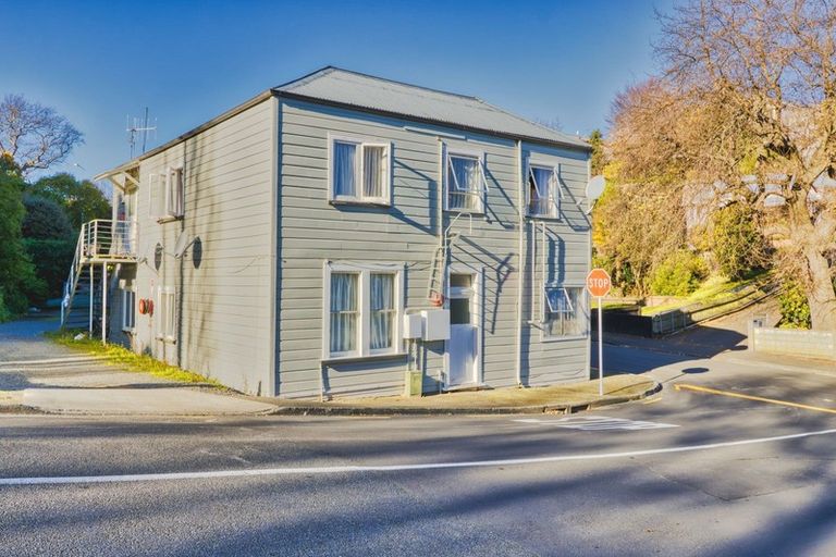 Photo of property in 22 Coote Road, Bluff Hill, Napier, 4110