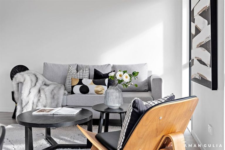 Photo of property in 13b Serjeant Street, Henderson, Auckland, 0612