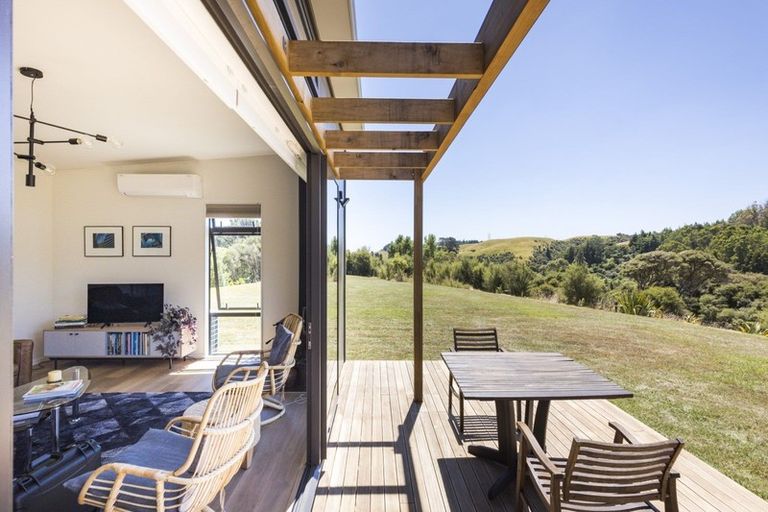 Photo of property in 62 Kingsdale Park Drive, Aokautere, Palmerston North, 4471