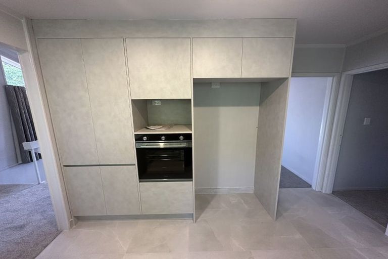 Photo of property in 57 Waitaki Street, Henderson, Auckland, 0612